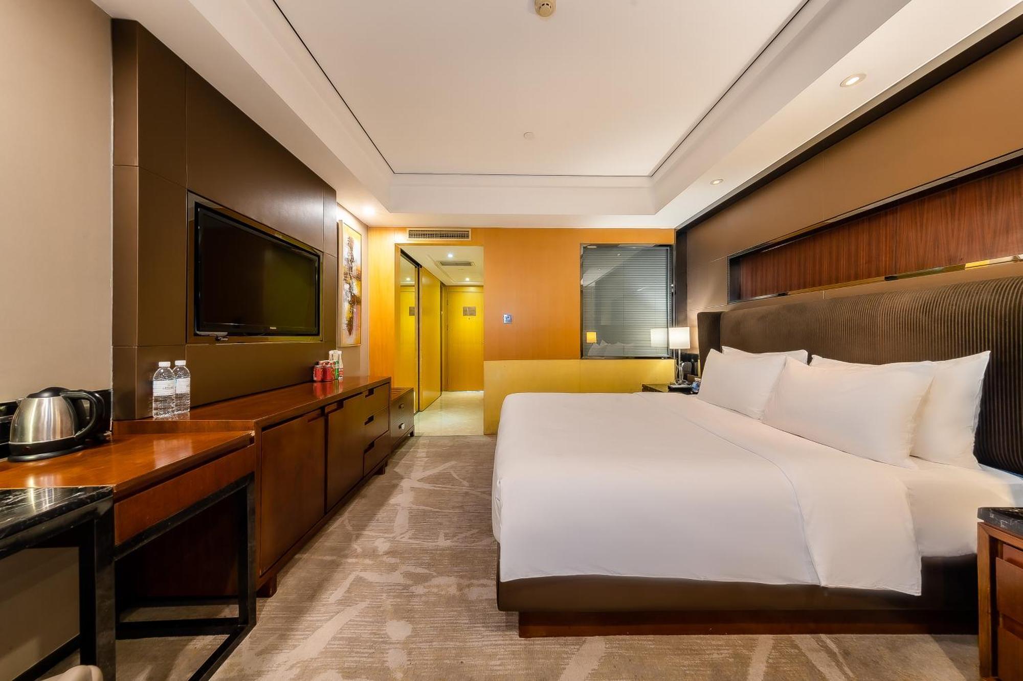 Celebrity Upper Class Hotel Chengdu Exterior photo