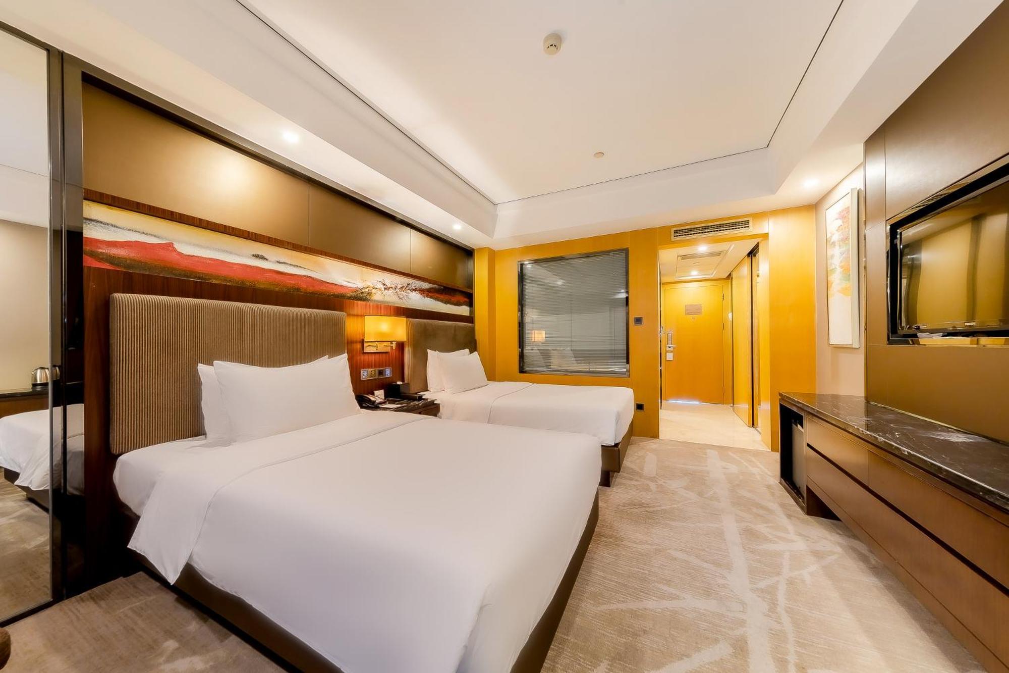 Celebrity Upper Class Hotel Chengdu Exterior photo
