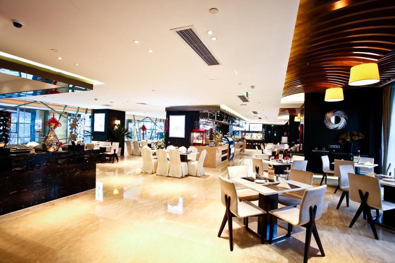 Celebrity Upper Class Hotel Chengdu Exterior photo