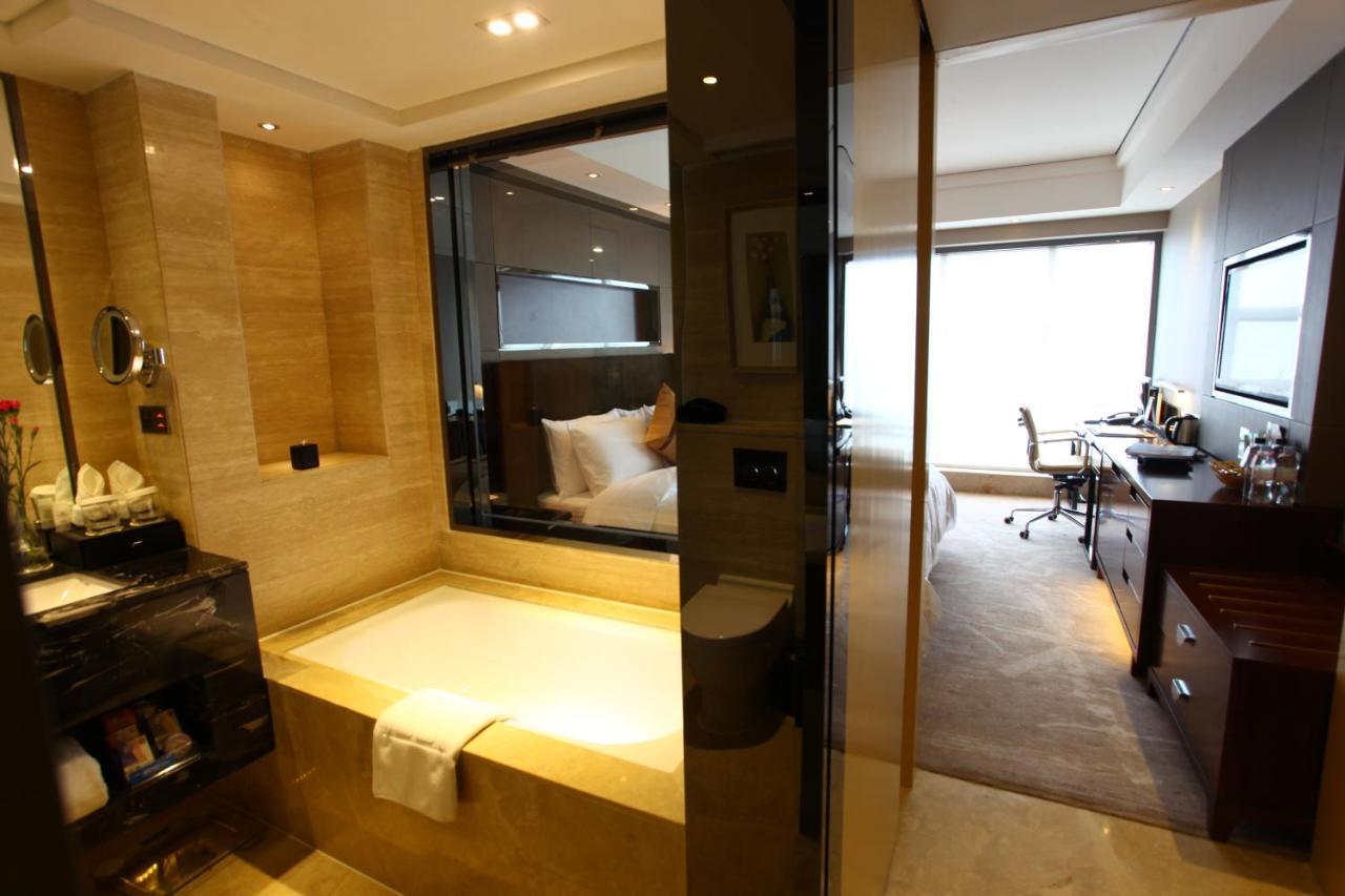 Celebrity Upper Class Hotel Chengdu Exterior photo